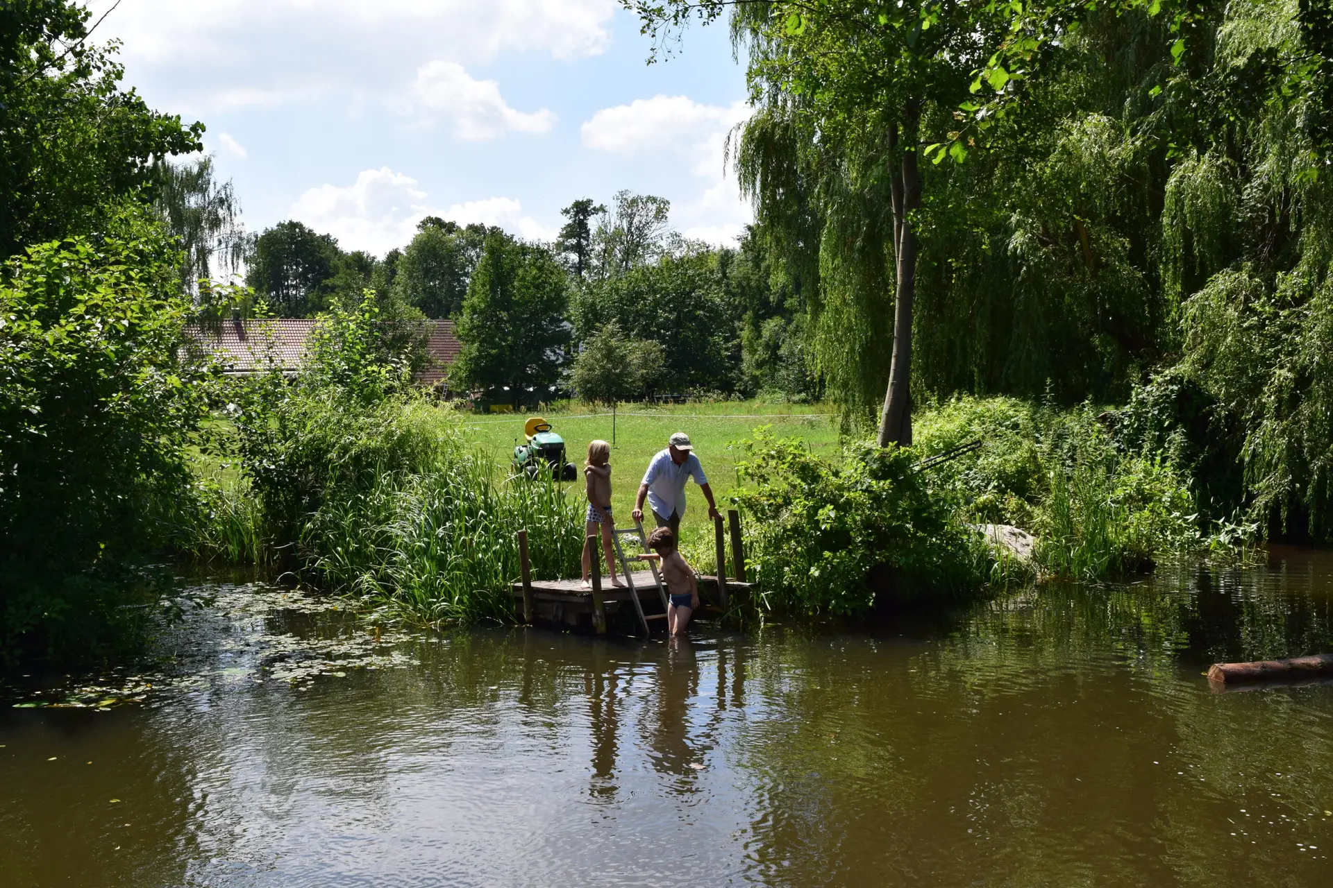 Ferienhaus Spreewald mit direktem Fließzugang und eigenem Steg
